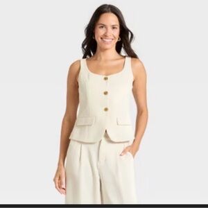 Women's Signature Crepe Scoop Vest
- A New Day™ Cream XL and XXL